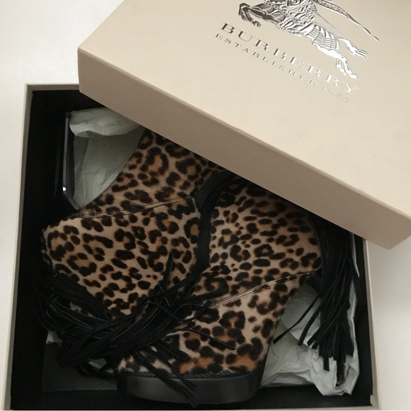 Burberry leopard print tassel boots - Picture 10 of 12